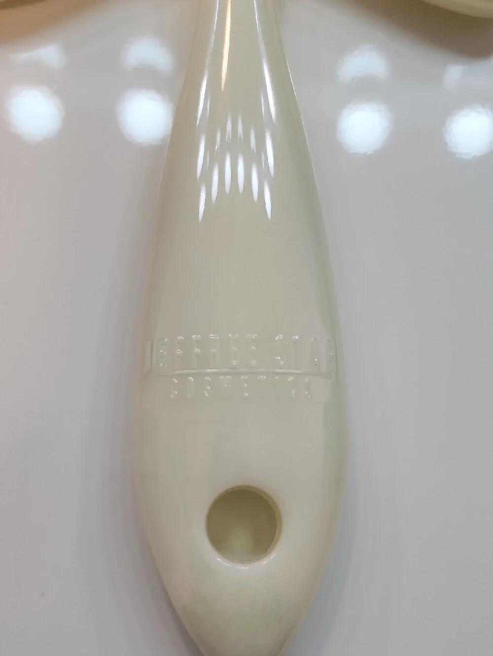 Jeffree Star Hand Mirror in Iridescent Pale Yellow